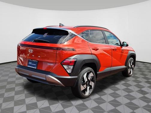 Soultronic Orange Pearl 2026 Hyundai KONA Limited