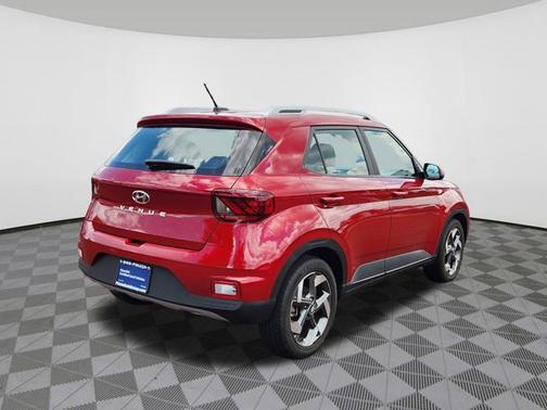 2023 Hyundai VENUE Limited