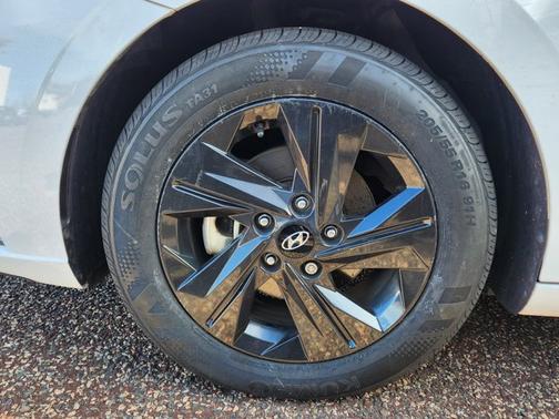 2023 Hyundai ELANTRA HEV Blue