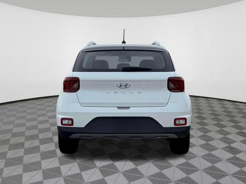 Lunar White 2026 Hyundai VENUE SEL