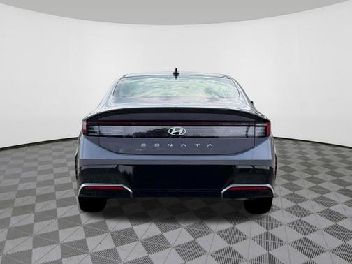 Transmission Blue 2026 Hyundai SONATA SEL Sport
