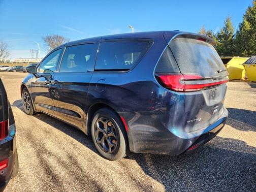 2022 Chrysler Pacifica Hybrid Limited