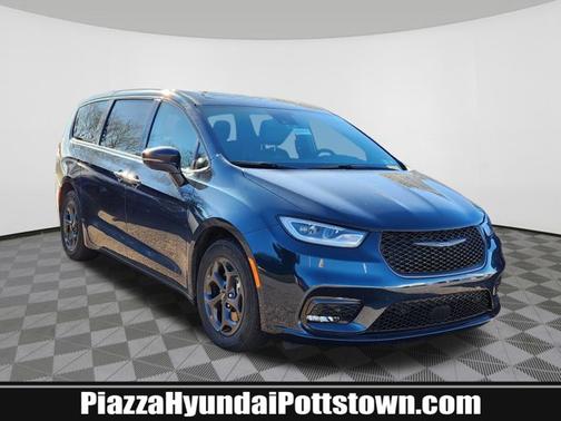 2022 Chrysler Pacifica Hybrid Limited