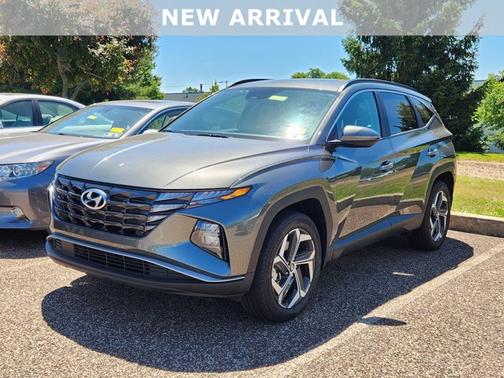 Amazon Gray 2023 Hyundai TUCSON SEL
