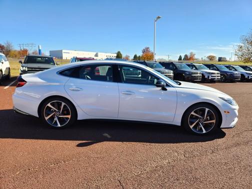 2023 Hyundai SONATA SEL Plus