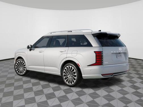 Creamy White Pearl 2027 Hyundai Palisade Hybrid Calligraphy