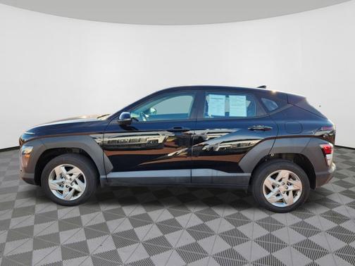 2024 Hyundai KONA SE
