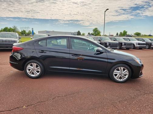 Phantom Black 2019 Hyundai ELANTRA Value Edition