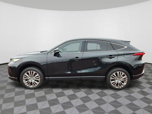 2023 Toyota Venza XLE