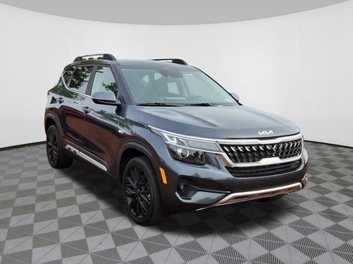 2023 Kia Seltos Nightfall