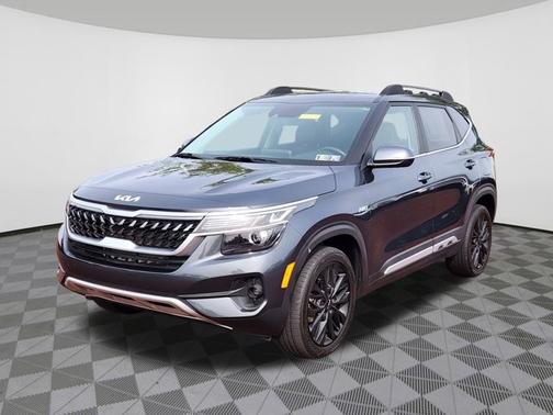 2023 Kia Seltos Nightfall