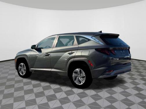 Amazon Gray 2026 Hyundai TUCSON Hybrid Blue SE
