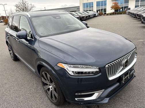 2023 Volvo XC90 B6 Ultimate 7-Seater