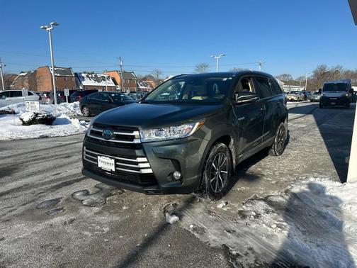 2019 Toyota Highlander Hybrid XLE