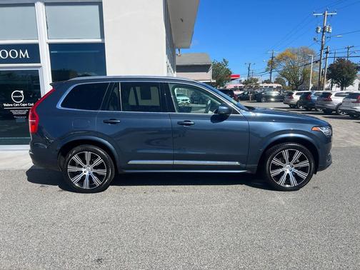 2023 Volvo XC90 B6 Ultimate 7-Seater