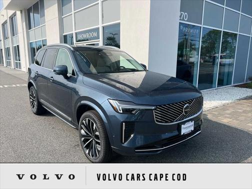2025 Volvo XC90 B6 Ultra