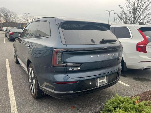 2025 Volvo EX90 Twin Motor Performance Ultra