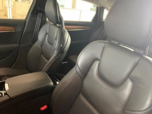 2018 Volvo S90 T8 Inscription
