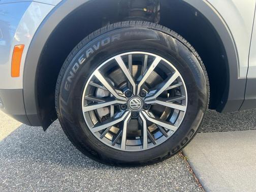 2020 Volkswagen Tiguan 2.0T SE 4MOTION