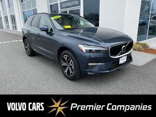 2022 Volvo XC60 B5 Momentum