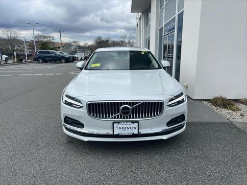 2024 Volvo S90 B6 Ultimate