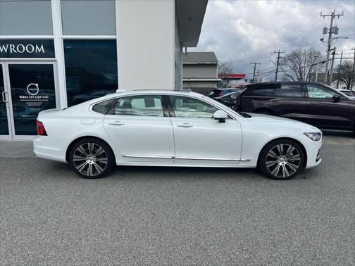 2024 Volvo S90 B6 Ultimate