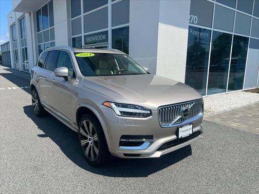 2024 Volvo XC90 Recharge Plug-In Hybrid T8 Plus Bright Theme 7-Seater