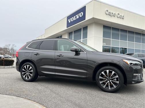 2023 Volvo XC60 B5 Core