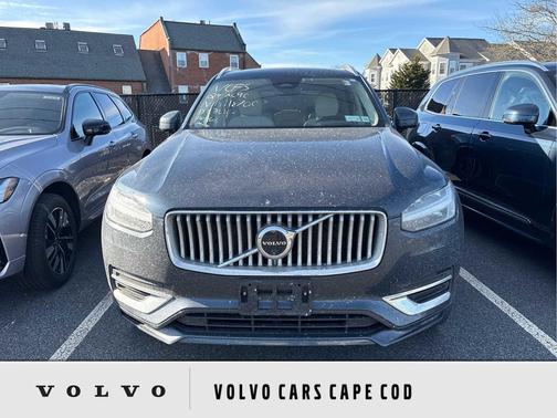 2024 Volvo XC90 B6 Plus Bright Theme 7-Seater