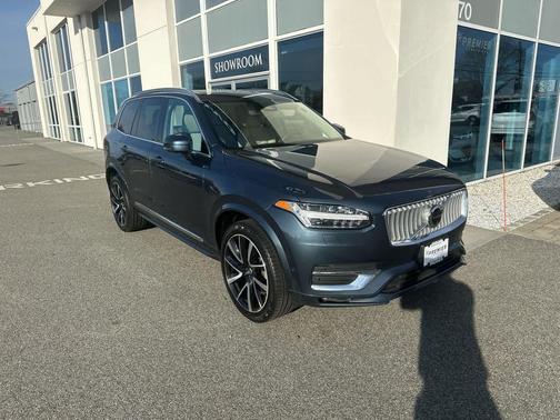 2024 Volvo XC90 B6 Plus Bright Theme 7-Seater