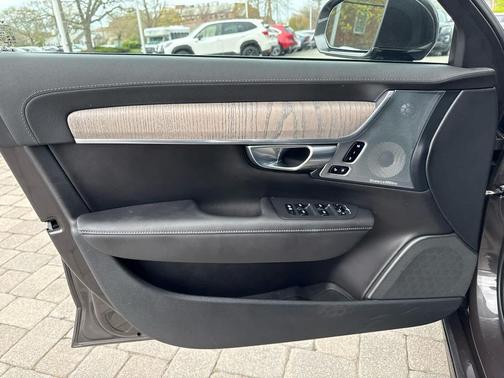 Platinum Grey Metallic 2021 Volvo V90 T6 Inscription