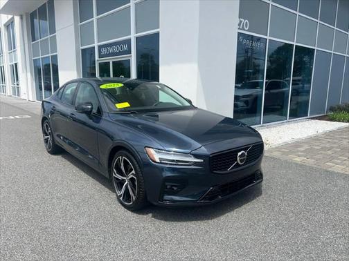2025 Volvo S60 B5 Core