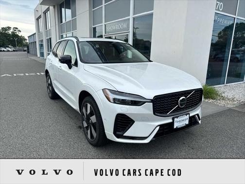 2025 Volvo XC60 Plug-In Hybrid T8 Ultra