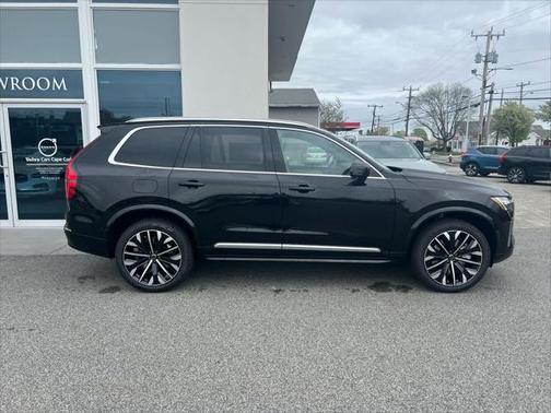 2025 Volvo XC90 Plug-In Hybrid T8 Plus 7-Seater