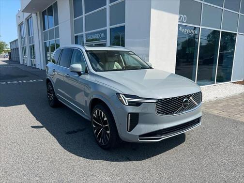 2025 Volvo XC90 Plug-In Hybrid T8 Ultra 7-Seater