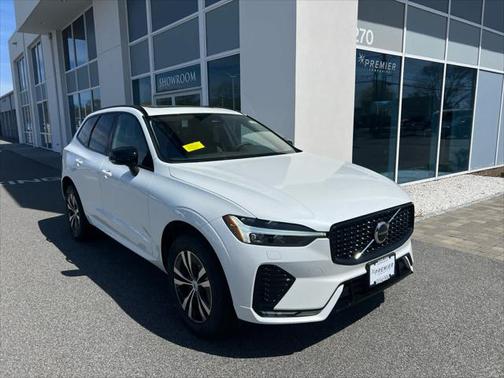 2025 Volvo XC60 B5 Core