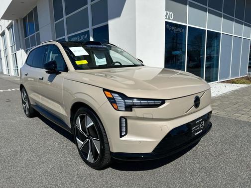 2025 Volvo EX90 Ultra, Twin Motor, Fully electric, 6 Seats