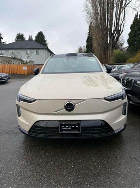 2025 Volvo EX90 Ultra, Twin Motor, Fully electric, 6 Seats