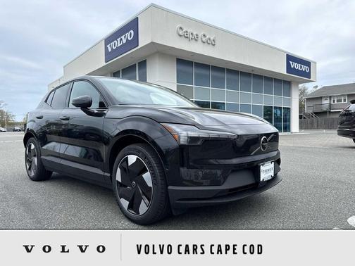 Onyx Black Metallic 2026 Volvo EX30 Ultra Twin Motor Performance, Fully electric