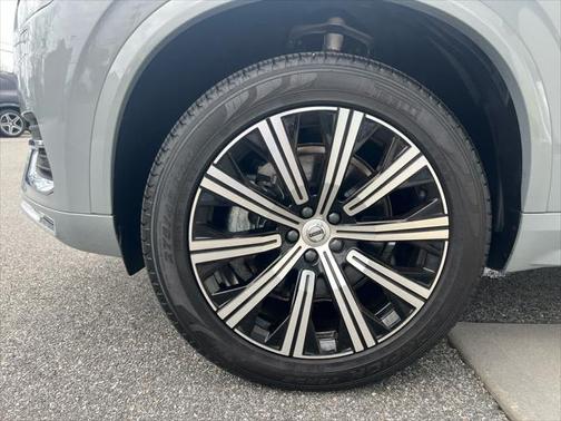 2024 Volvo XC90 B5 Core Bright Theme