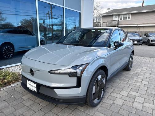 Vapour Grey Metallic 2026 Volvo EX30 Plus Twin Motor Performance, Fully electric