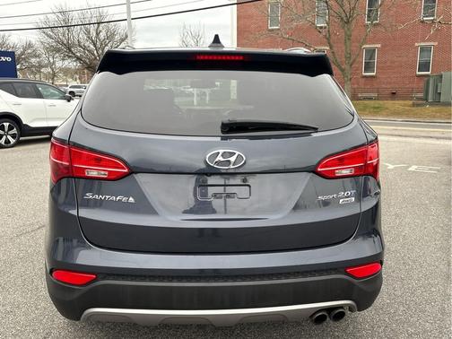 2016 Hyundai Santa Fe Sport 2.0L Turbo