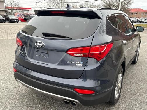 2016 Hyundai Santa Fe Sport 2.0L Turbo
