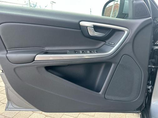 2018 Volvo S60 Inscription T5