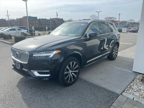 2024 Volvo XC90 B6 Plus Bright Theme 7-Seater