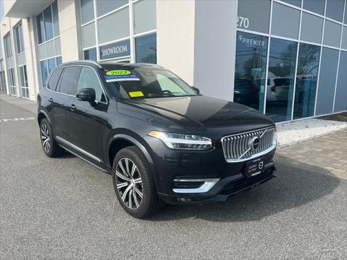 2024 Volvo XC90 B6 Plus Bright Theme 7-Seater