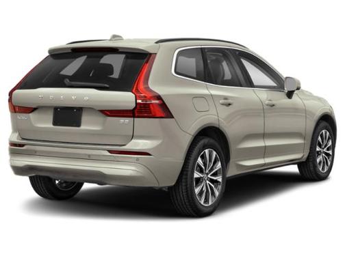 2025 Volvo XC60 B5 Plus