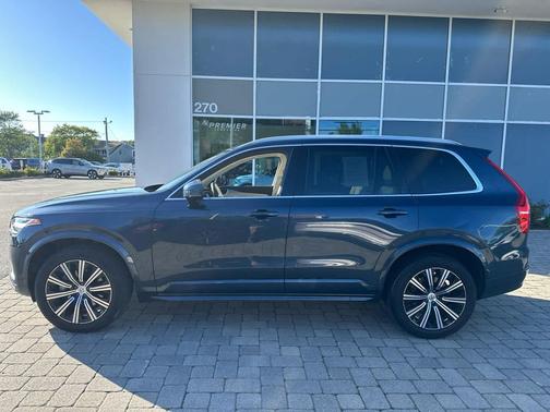 Denim Blue Metallic 2023 Volvo XC90 B5 Core
