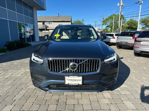 Denim Blue Metallic 2023 Volvo XC90 B5 Core