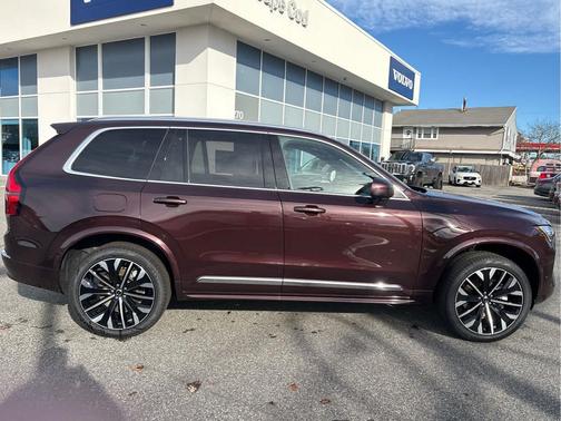 2026 Volvo XC90 B5 Plus 7-Seater